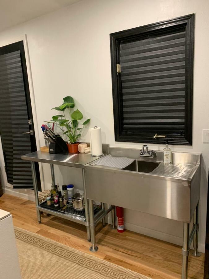 The Upper Room At Casa1022 Compound Albuquerque Exterior foto